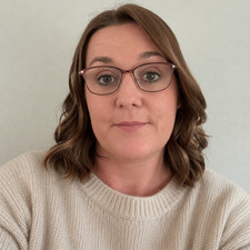 Amanda Firth