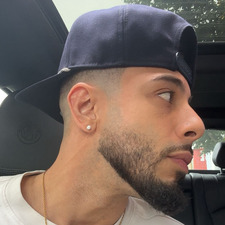 José