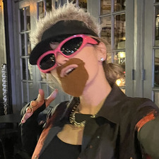 Alli L