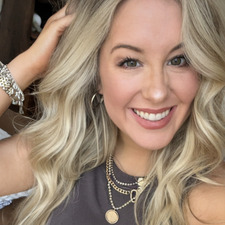 Madison Davis 