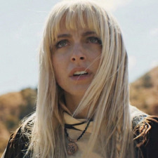 amelia :3