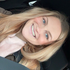 Molly Davisson
