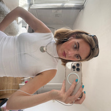 Maartje from Calling 