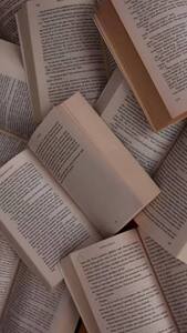 RomanceReader :)